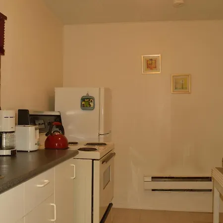 Seaside Villa Motel & Rv Park Powell River Room photo